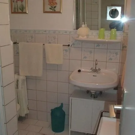 Schloss Zingst Haus 1 Apartment 3 Apartment Querfurt
